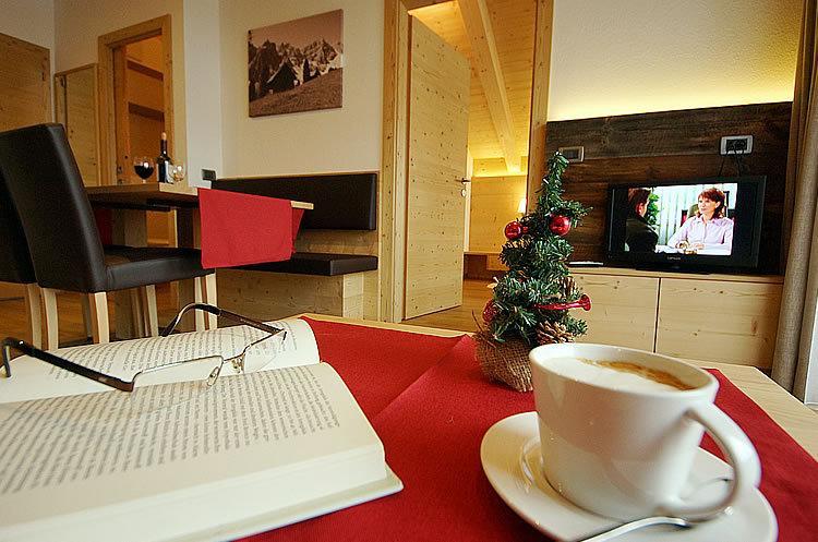Ciasa Wallis Badia  Kamer foto
