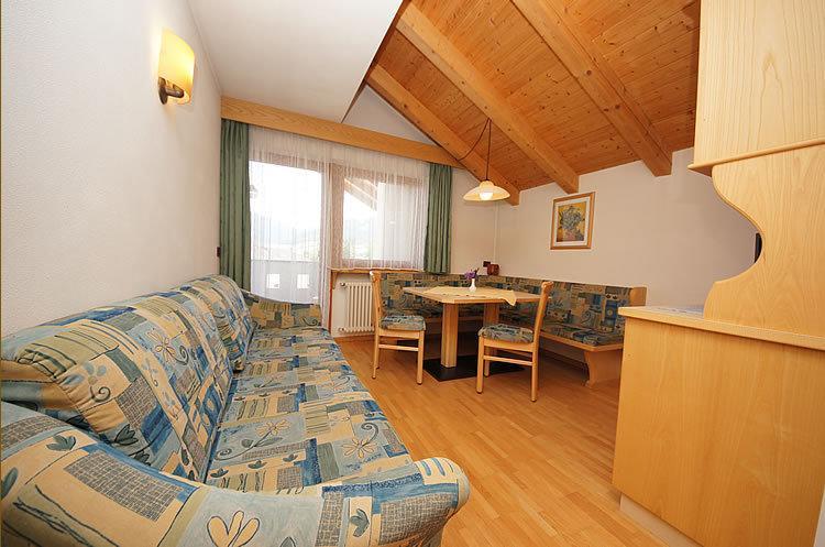 Ciasa Wallis Badia  Kamer foto